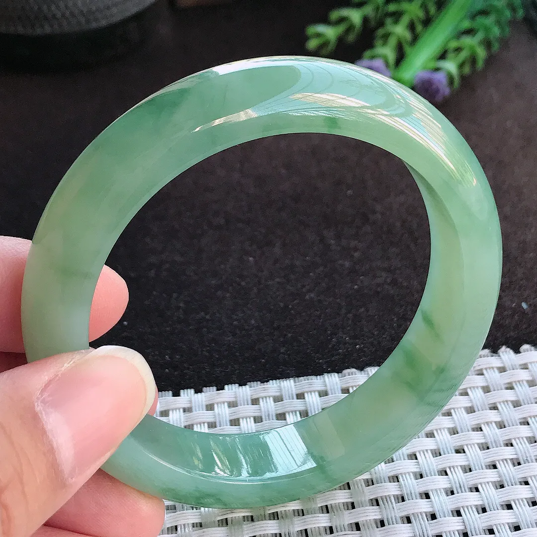 天然a货翡翠56.5/13.7/8.4老坑冰胶果冻飘花满绿手镯宽边玉手镯