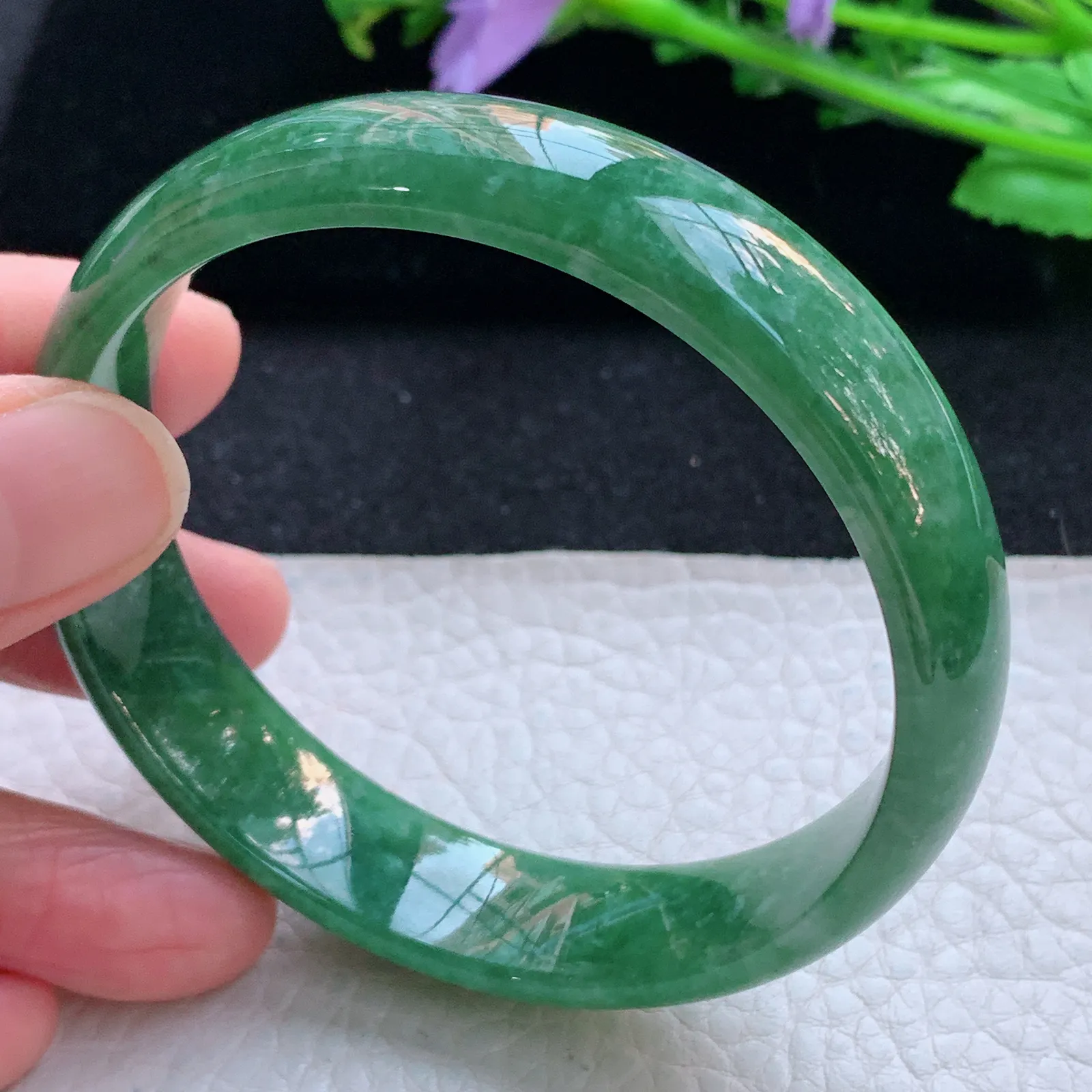 n自然光59*14*9.3平安镯 天然缅甸翡翠满绿高档宽边玉手镯 玉手环