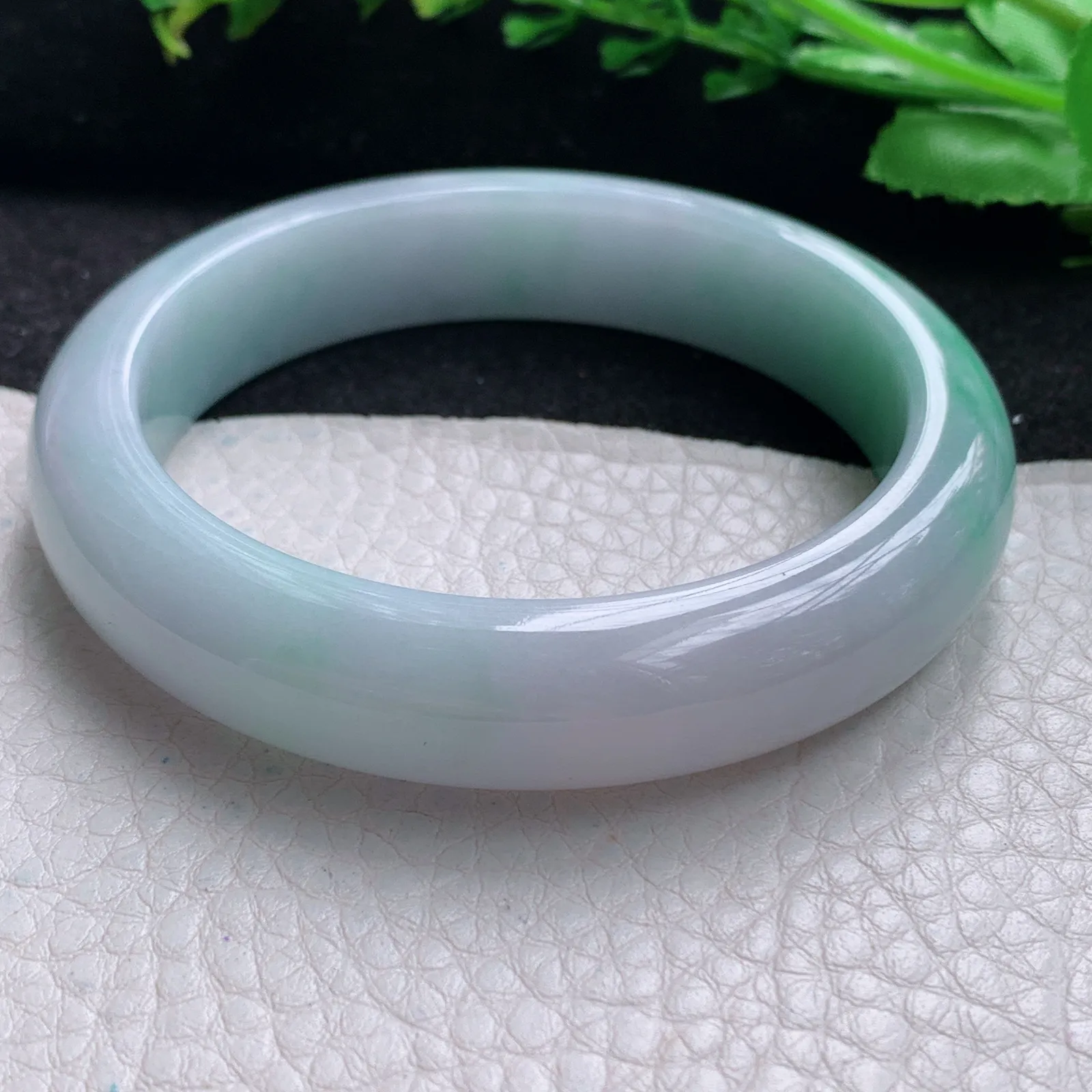 xx自然光56*12.6*8.2平安镯 缅甸翡翠a货玉手镯飘绿花宽边珠宝玉手环