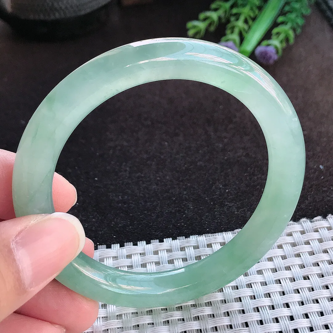 天然a货翡翠56/9.1老坑冰透果冻胶冰晴满绿圆条手镯玉手镯