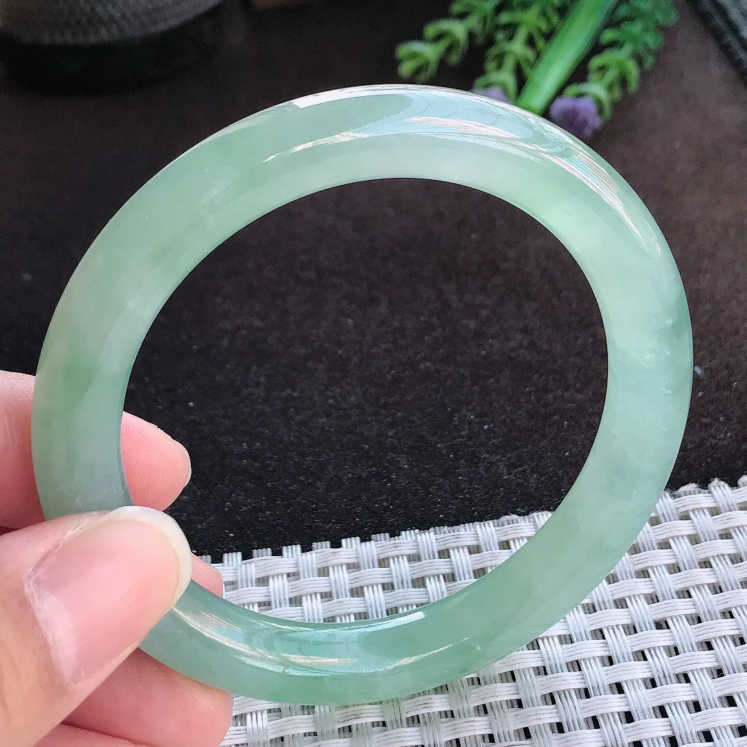 天然a货翡翠56/9.1老坑冰透果冻胶冰晴满绿圆条手镯玉手镯