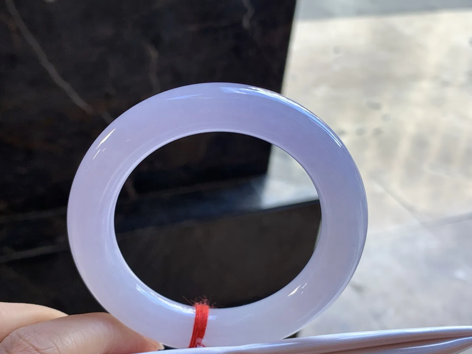 54-11.7

冰紫圆条手镯^_^鲜艳