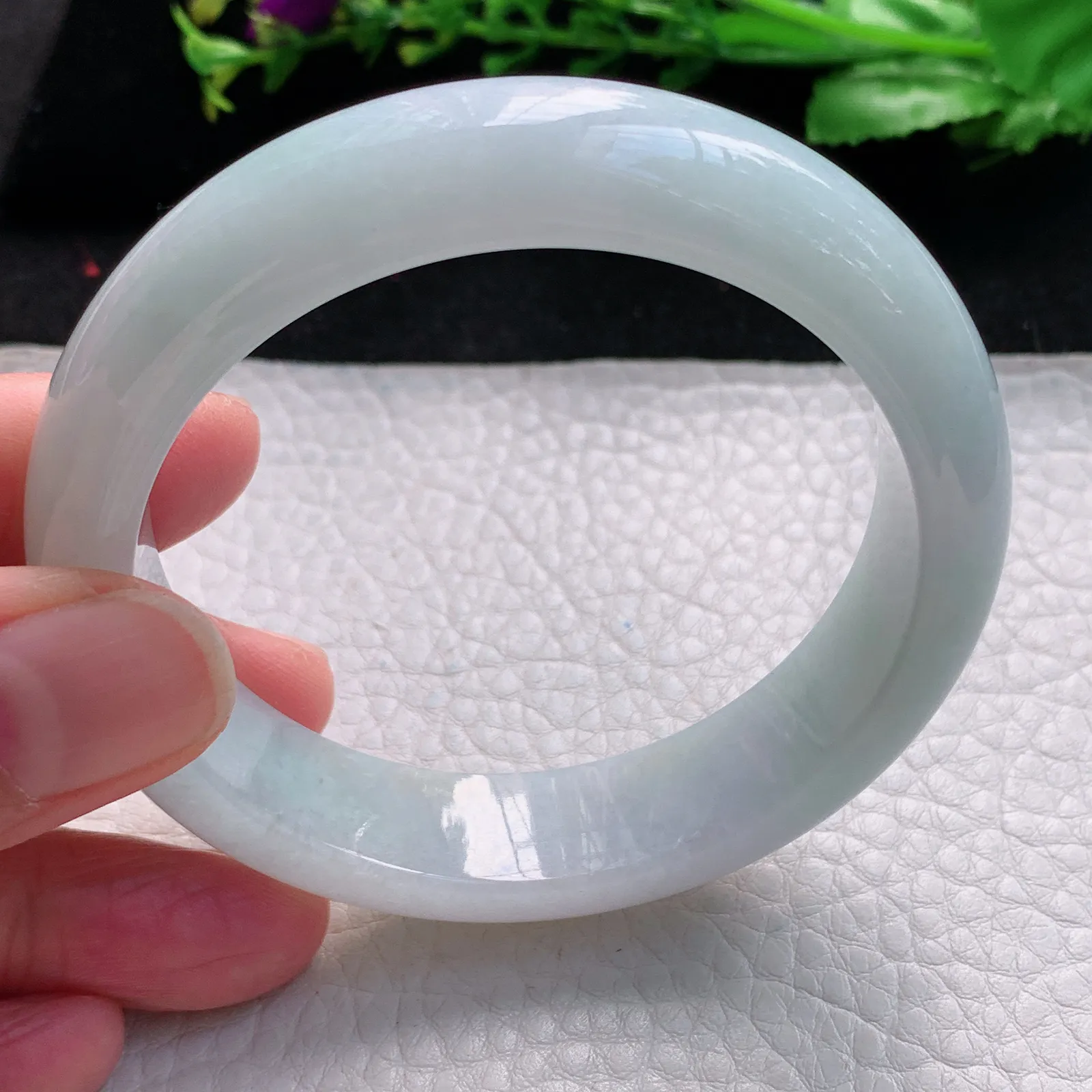 js自然光56*14.6*8.2平安镯 缅甸翡翠a货玉手镯清新宽边珠宝玉手环