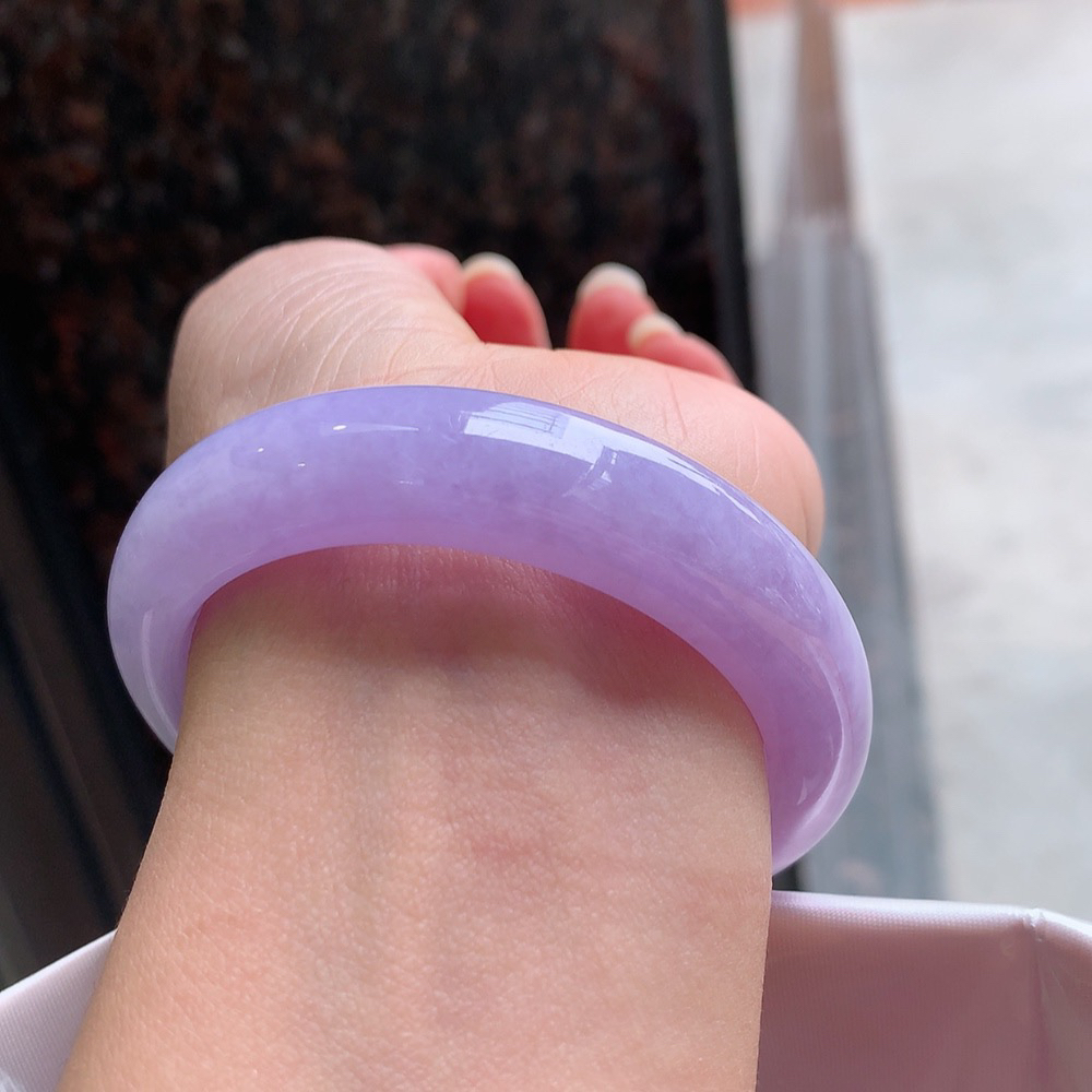 正圈满色紫罗兰 无瑕 尺寸:52.1/13.1/8.7 实物紫淡一分 超美