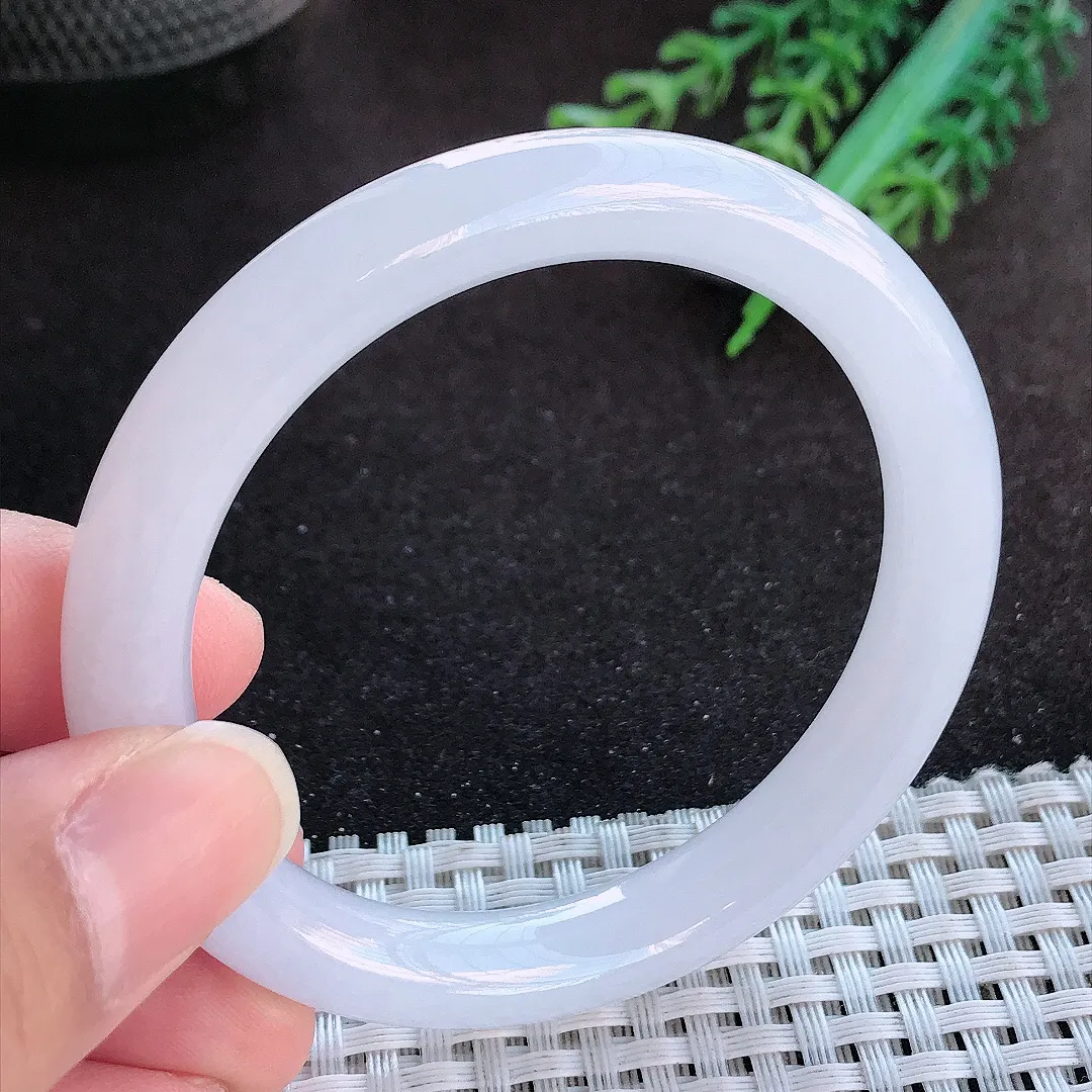 天然a货翡翠52.5/9.2/8.5老坑冰润起胶月光白圆条手镯玉手镯