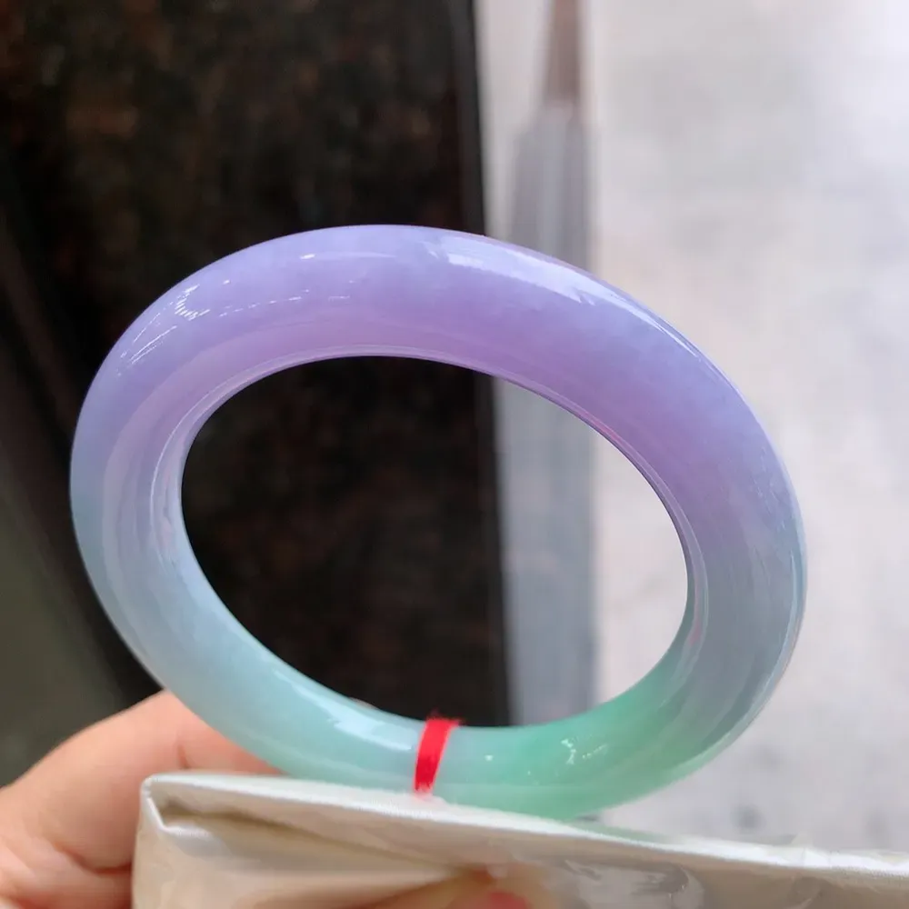 圆条满色春彩 无瑕 尺寸:54.3/10.7 超美