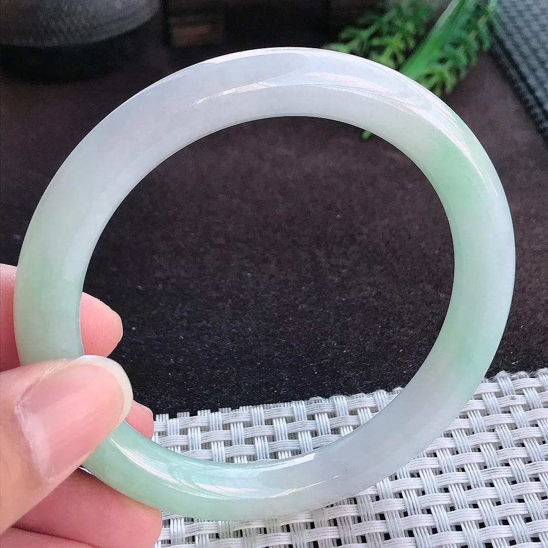 天然a货翡翠61.8/9.7/9.6老坑冰润水灵大圈口圆条手镯玉手镯
