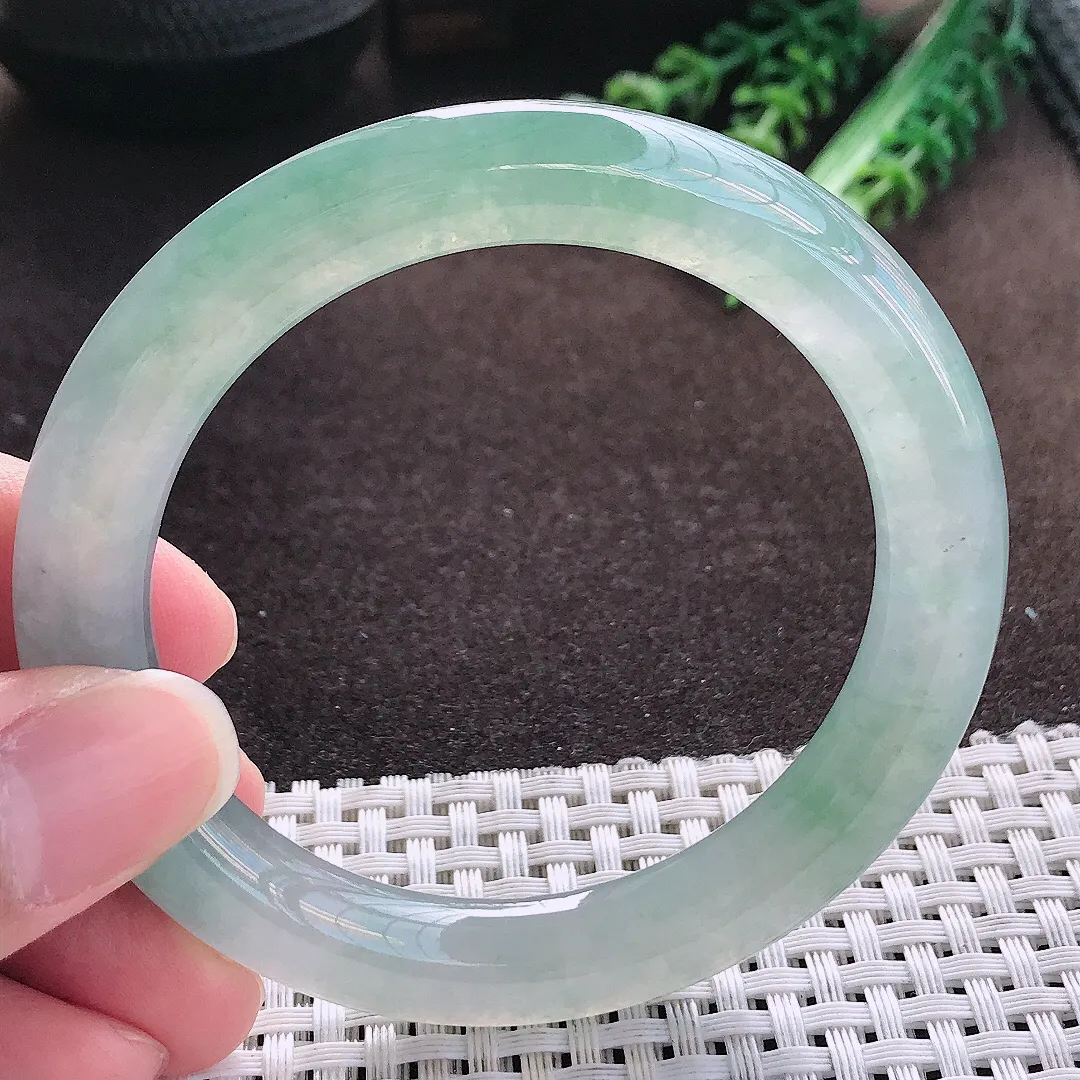 天然a货翡翠55/9.4/9.8老坑冰胶果冻冰飘花圆条手镯玉手镯