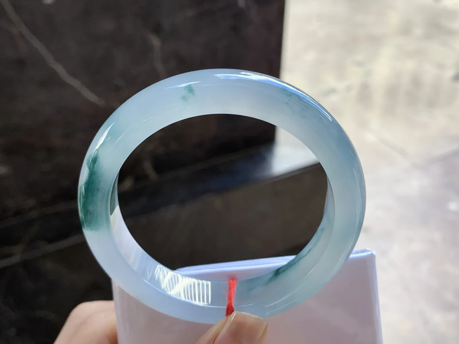 56-12-8.8

冰蓝花手镯^_^冰透飘花灵韵