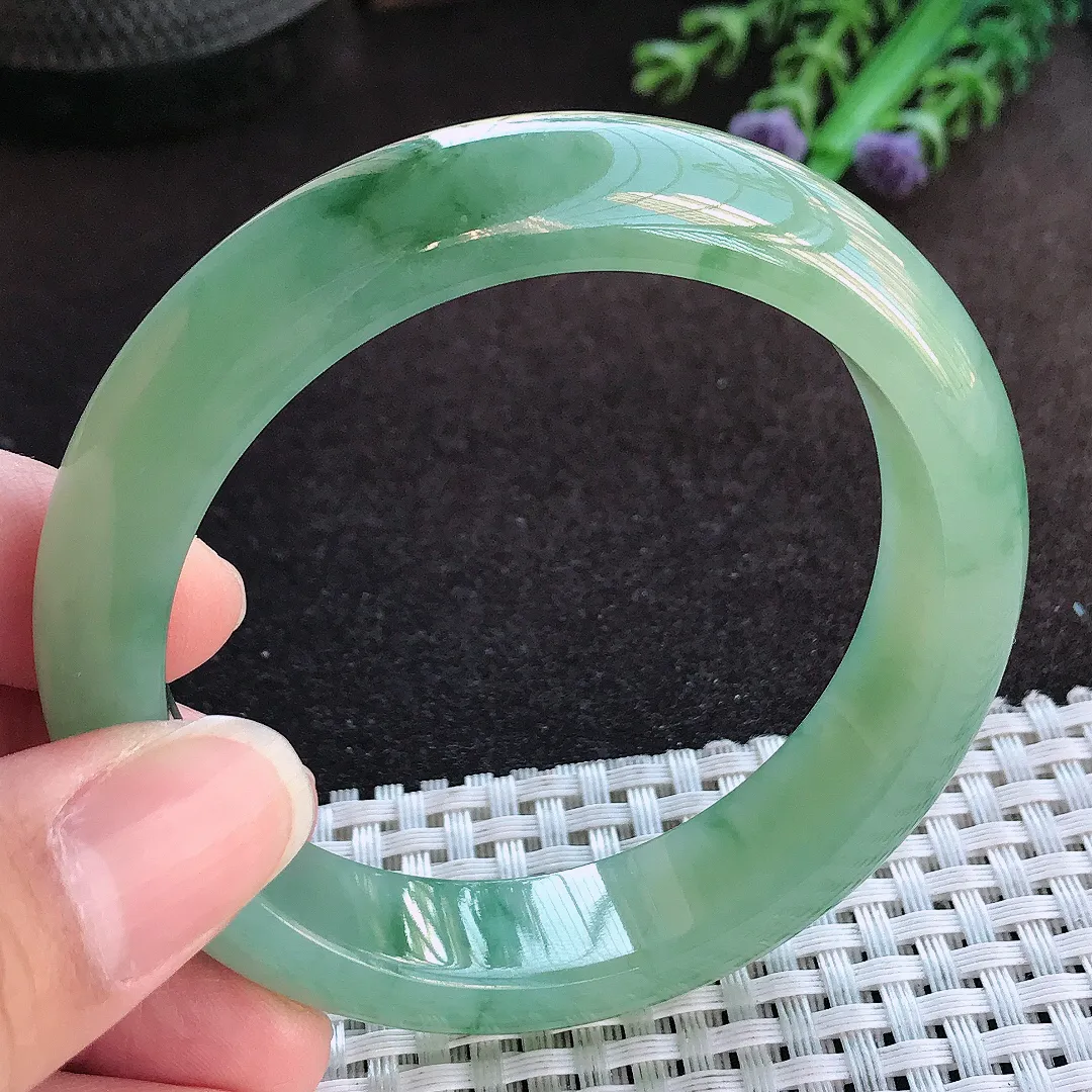 天然a货翡翠56.5/13.7/8.4老坑冰胶果冻飘花满绿手镯宽边玉手镯