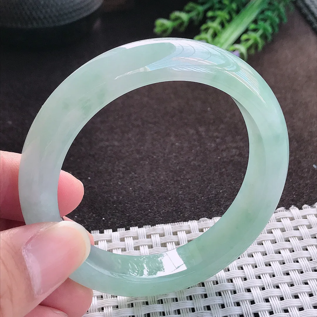 天然a货翡翠54.5/12.3/8.6老坑冰胶果冻冰晴绿手镯宽边玉手镯