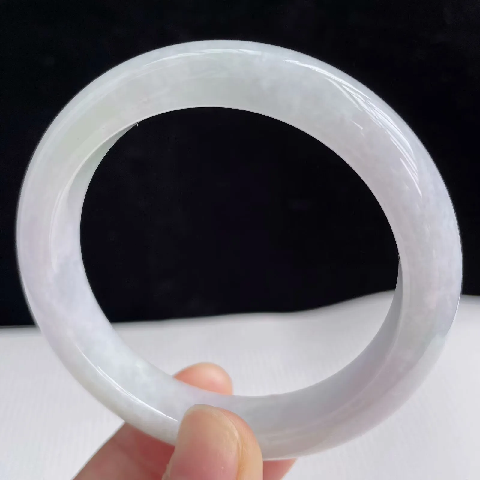 翡翠A货水润好种水52mm正圈手镯 48.48克