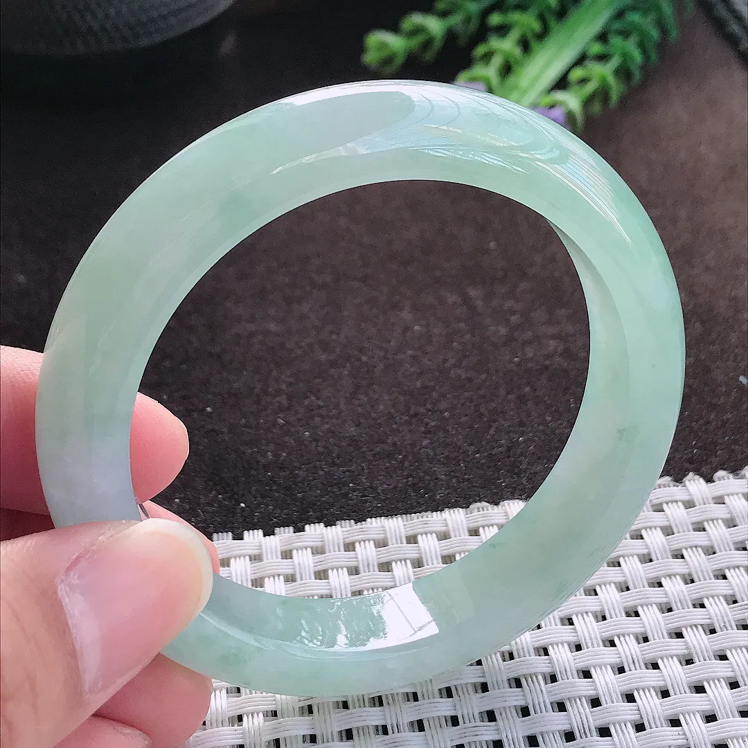 天然a货翡翠54.5/12.3/8.6老坑冰胶果冻冰晴绿手镯宽边玉手镯