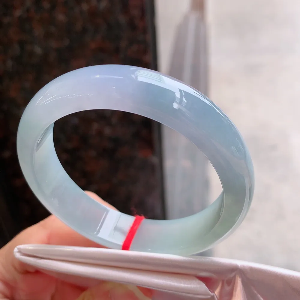 正圈高冰紫罗兰 无瑕 尺寸:57.8/13.8/8.2 种色兼备