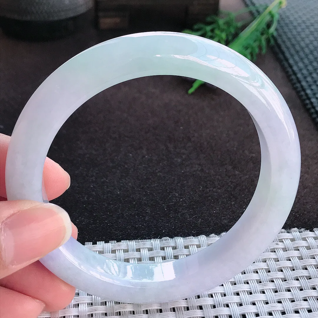 天然a货翡翠62.5/12.1/9.6老坑秀气冰润紫罗兰手镯大圈口宽边玉手镯