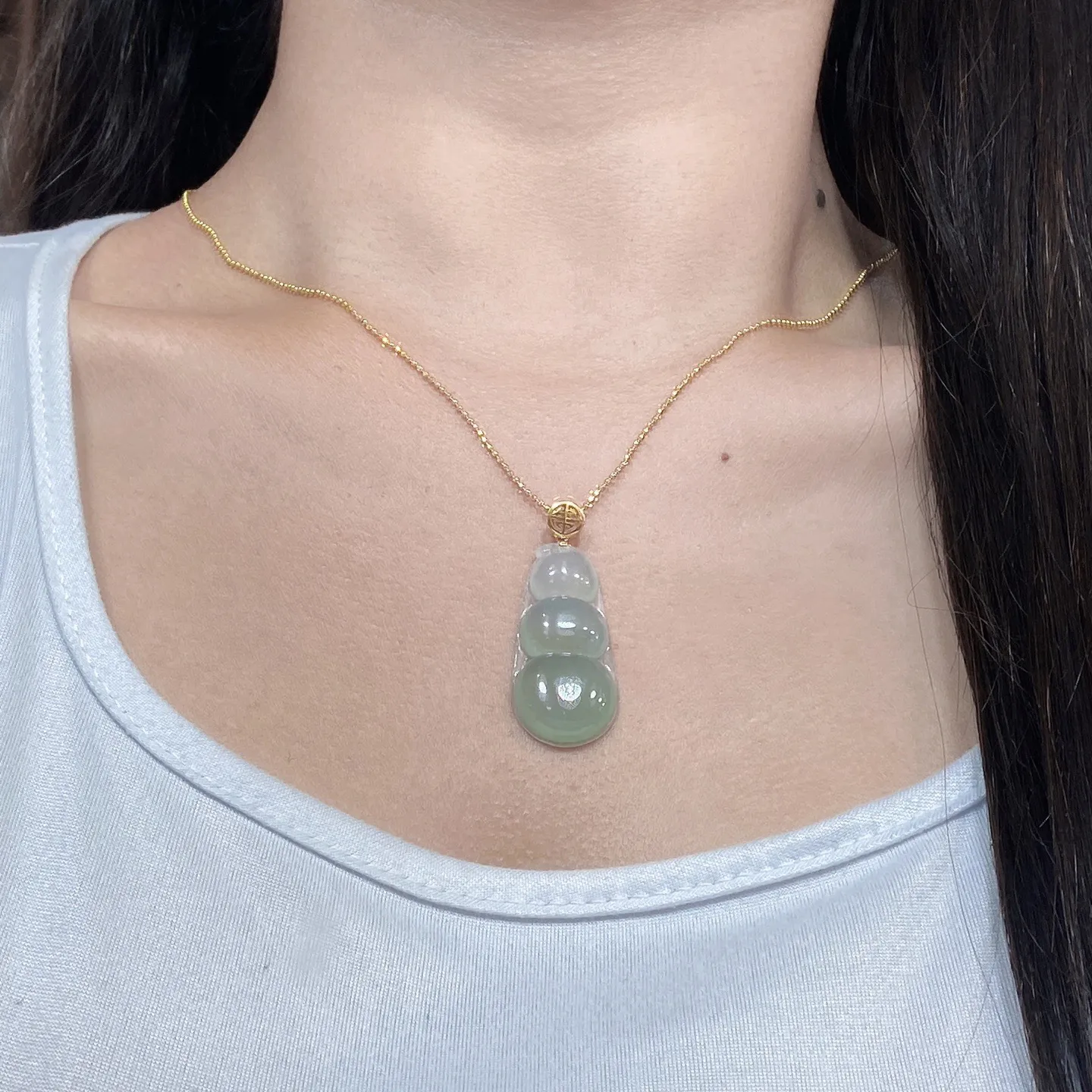 冰晴福豆吊坠 尺寸43.8-17.1-5.9毫米