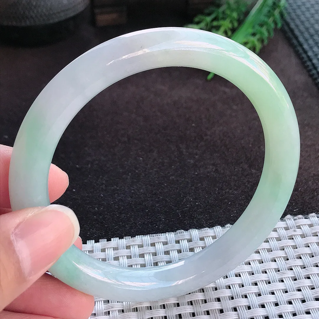 天然a货翡翠61.8/9.7/9.6老坑冰润水灵大圈口圆条手镯玉手镯
