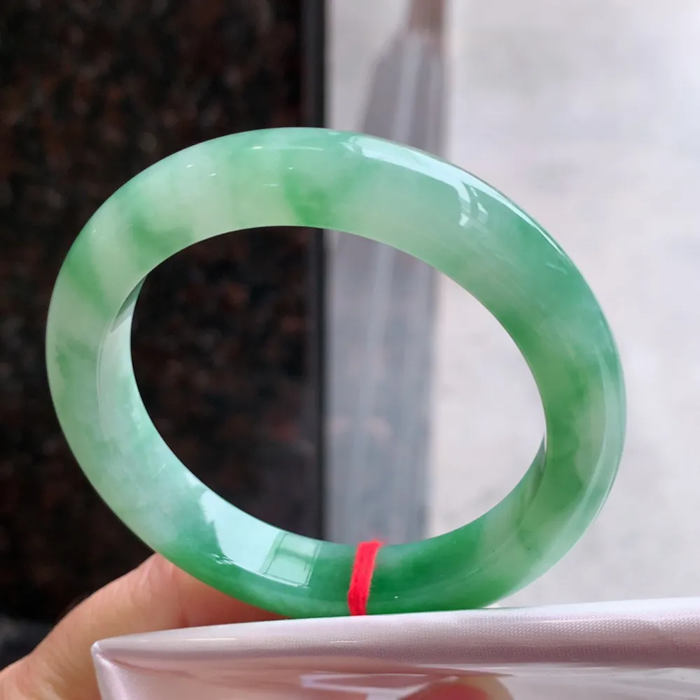 正圈冰芙蓉绿 无瑕 尺寸:53.1/10.1/8.1 色好