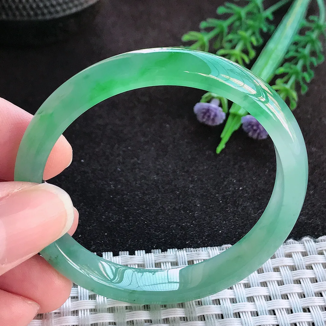 天然a货翡翠50.5/9.3/5.9老坑冰胶果冻冰阳绿手镯宽边小圈口玉手镯