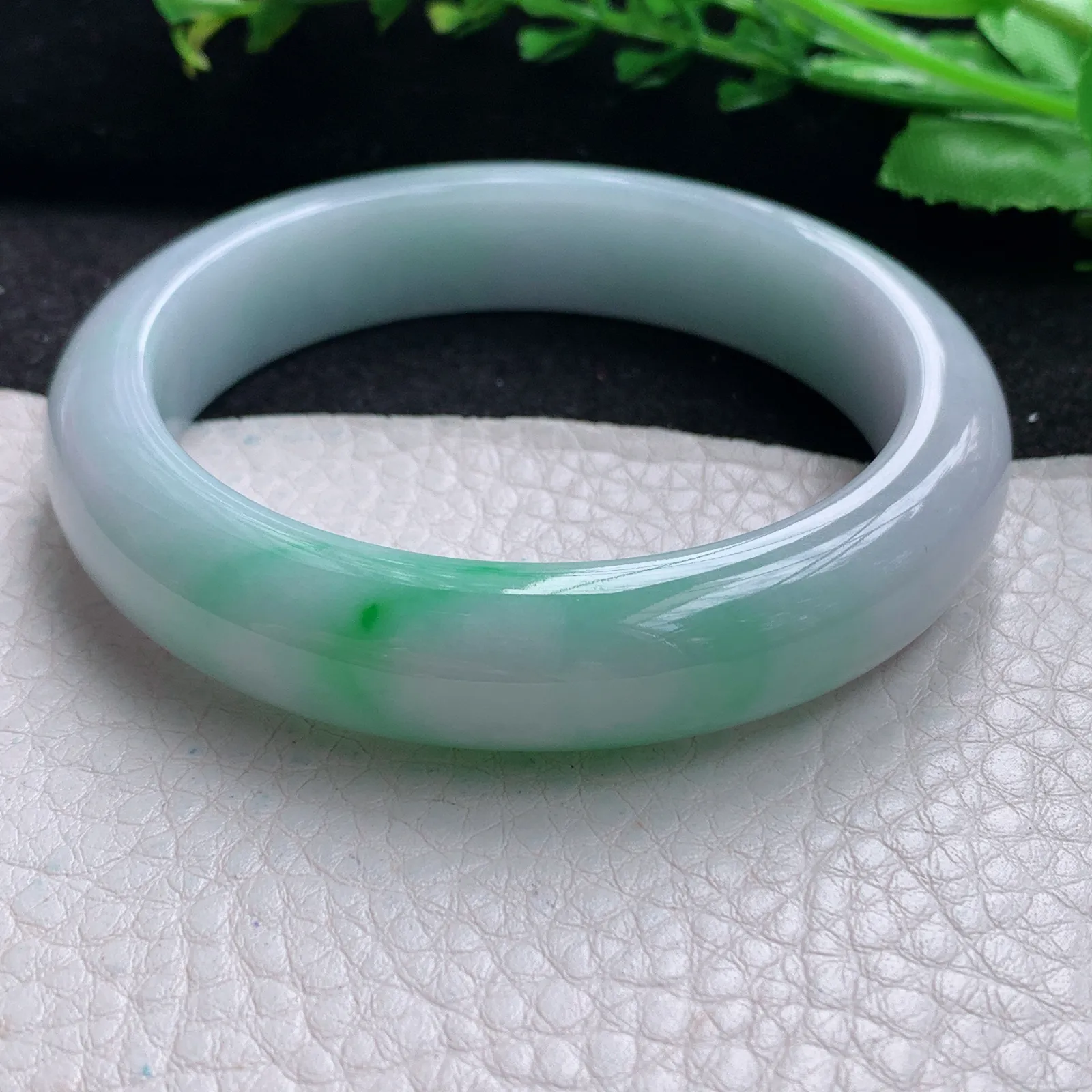 xx自然光56*12.6*8.2平安镯 缅甸翡翠a货玉手镯飘绿花宽边珠宝玉手环