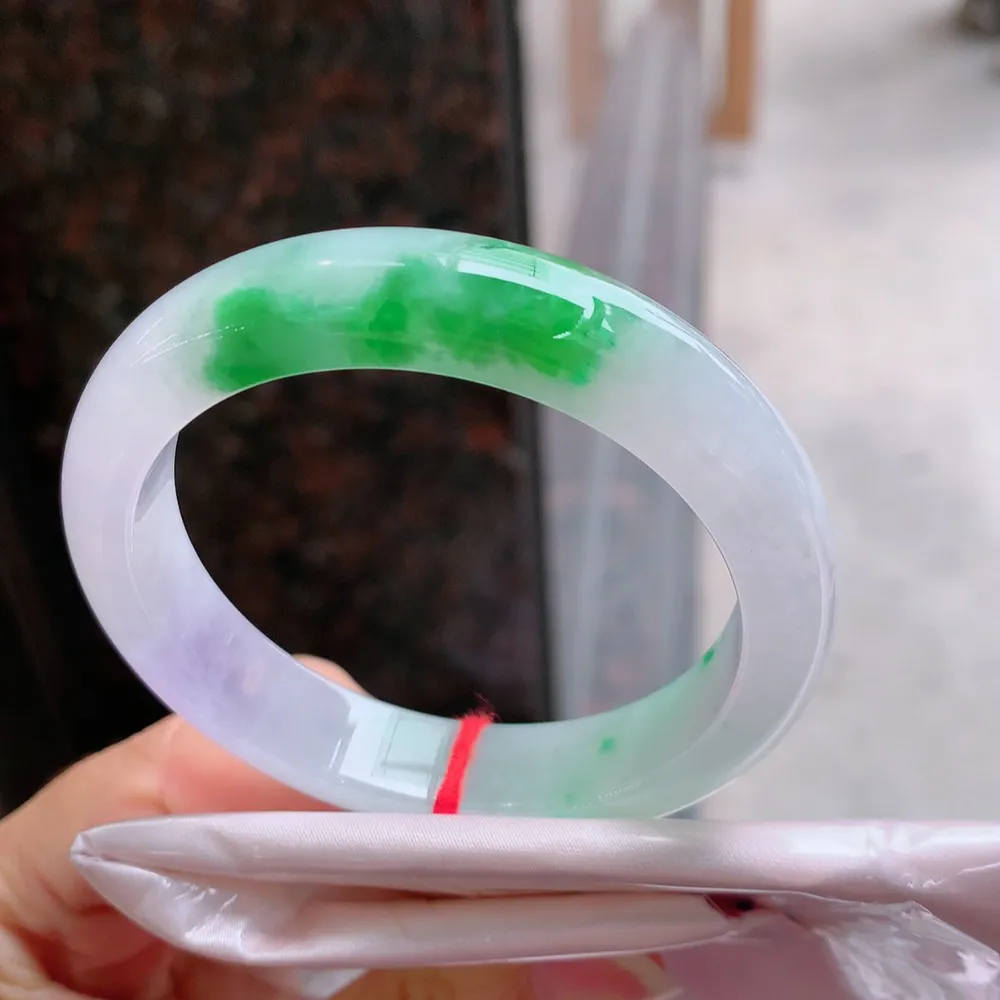 正圈高冰春彩 有紫有绿 无瑕 尺寸:53.4/11.7/8.1  种色俱佳🥰🥰