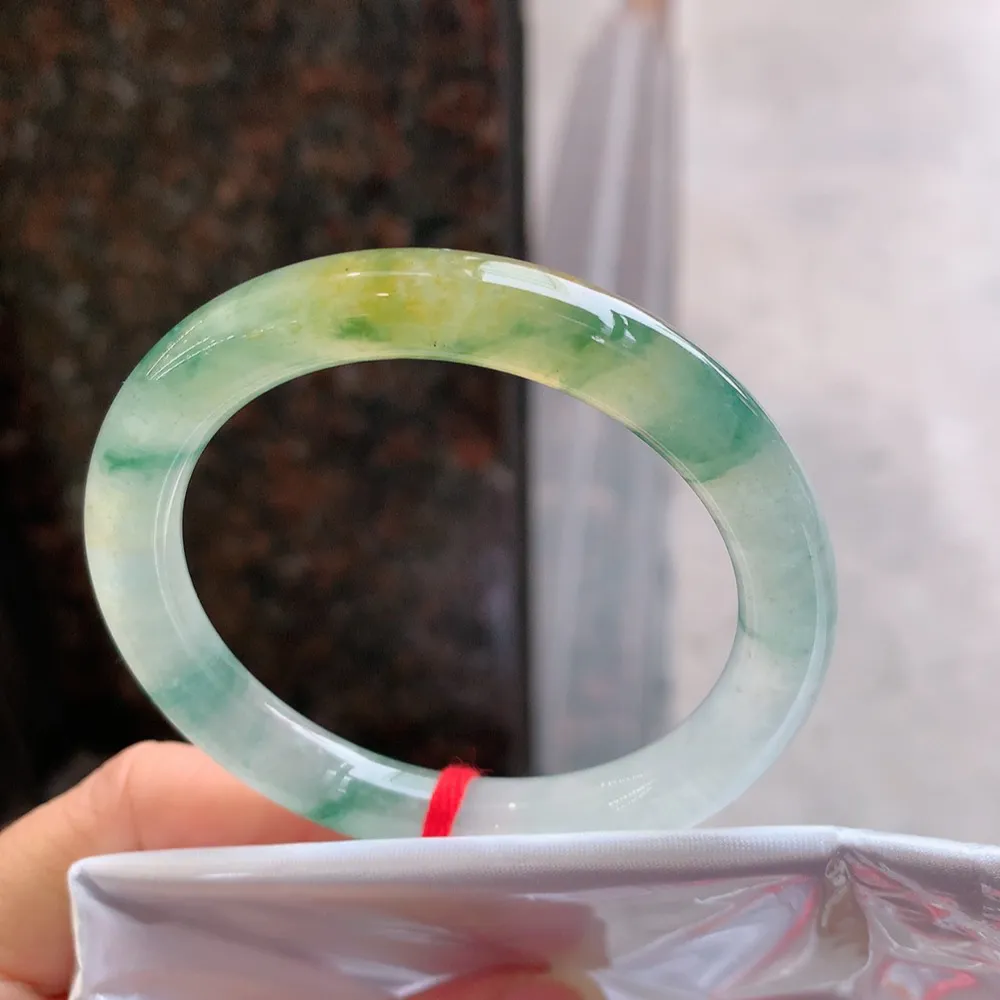 圆条高冰黄翡飘花 无瑕 尺寸:51.1/8.5/8.1 种色俱佳