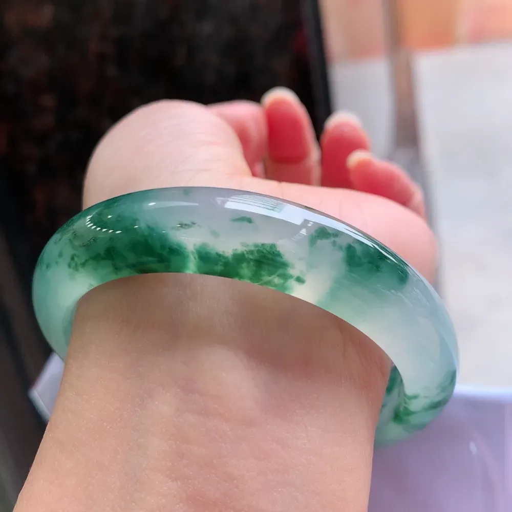 正圈冰玻飘花 无瑕 尺寸:56.2/13.1/8.4起刚光 高品质 🥰🥰