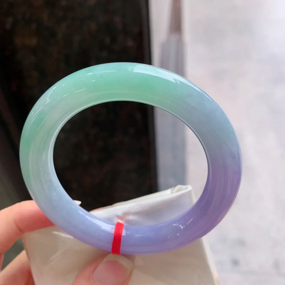 圆条满色春彩 无瑕 尺寸:54.3/10.7 超美