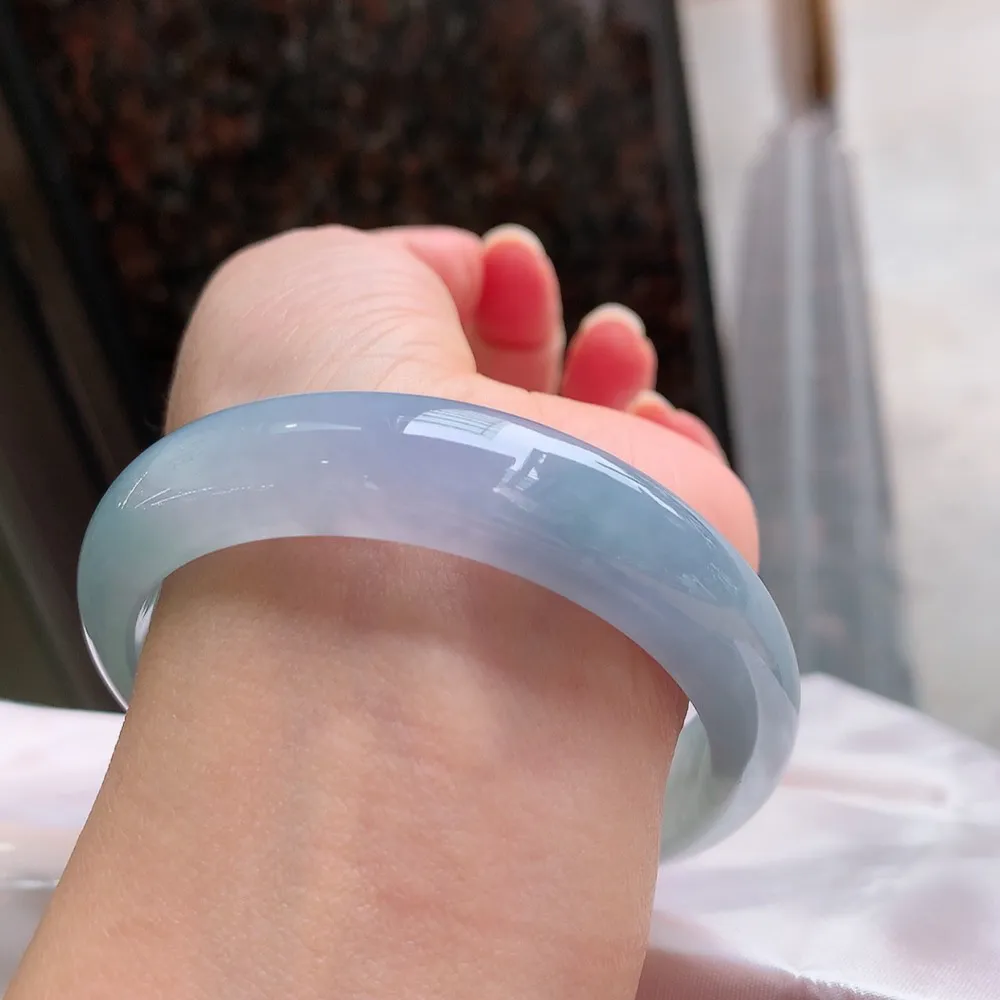 正圈高冰紫罗兰 无瑕 尺寸:57.8/13.8/8.2 种色兼备