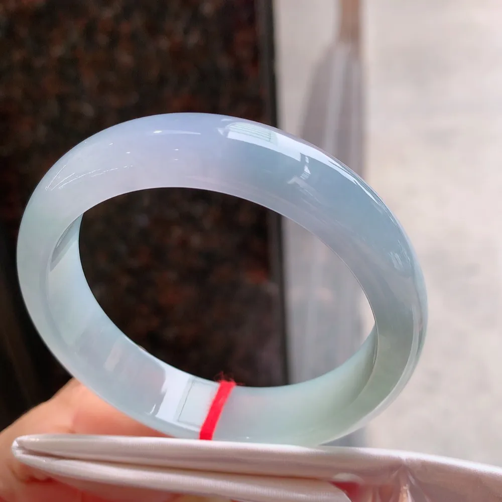 正圈高冰紫罗兰 无瑕 尺寸:57.8/13.8/8.2 种色兼备