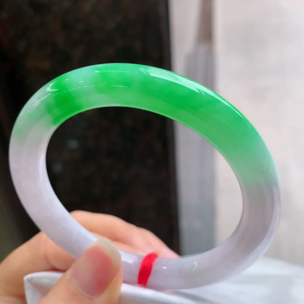 圆条满色春彩 无瑕 尺寸:56.8/8.8/9.6 色好