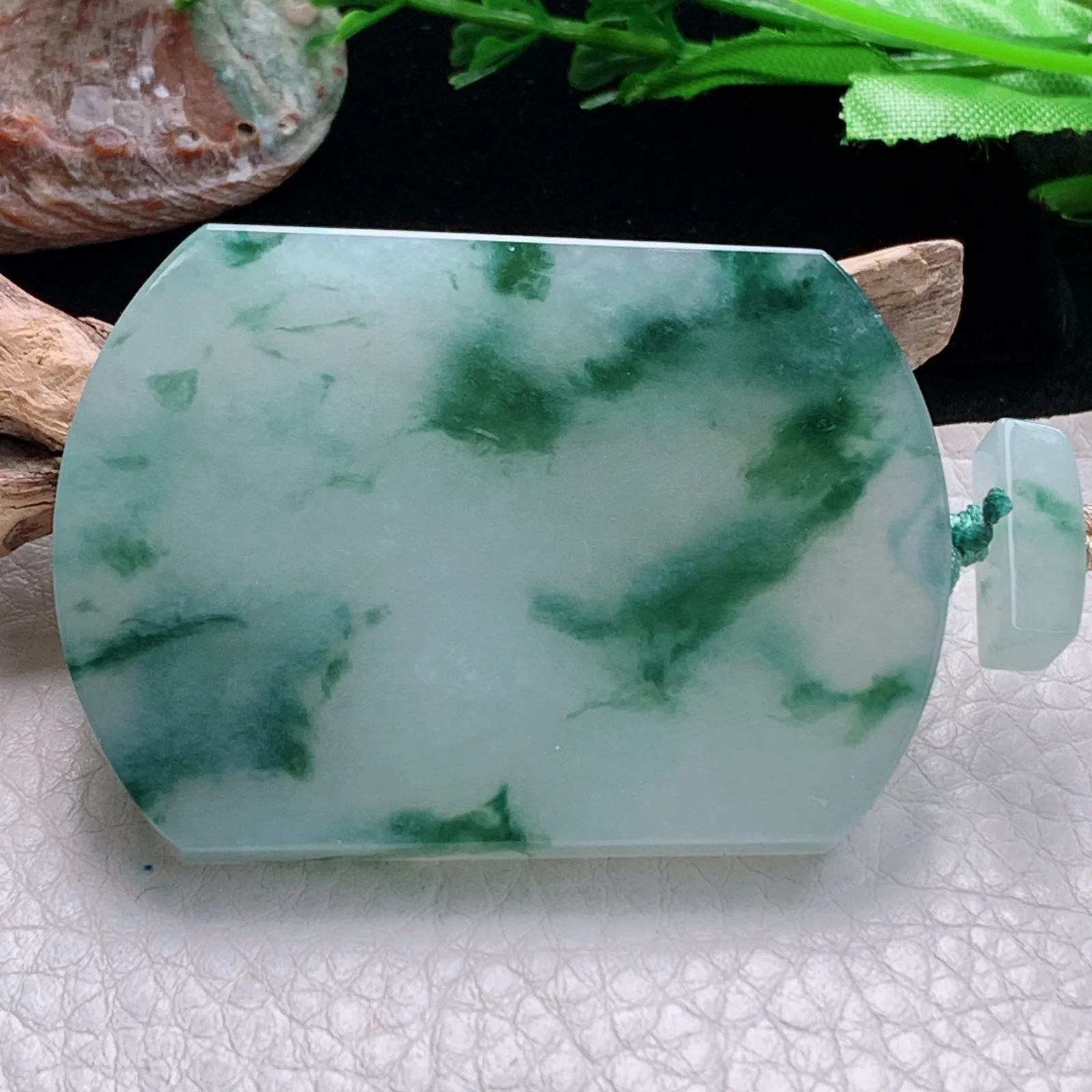 zzx自然光55*39.8*6天然缅甸翡翠冰飘花平安无事牌玉吊坠 玉挂件