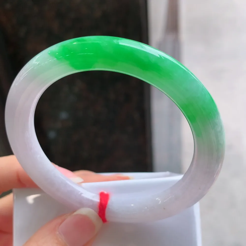 圆条满色春彩 无瑕 尺寸:56.8/8.8/9.6 色好