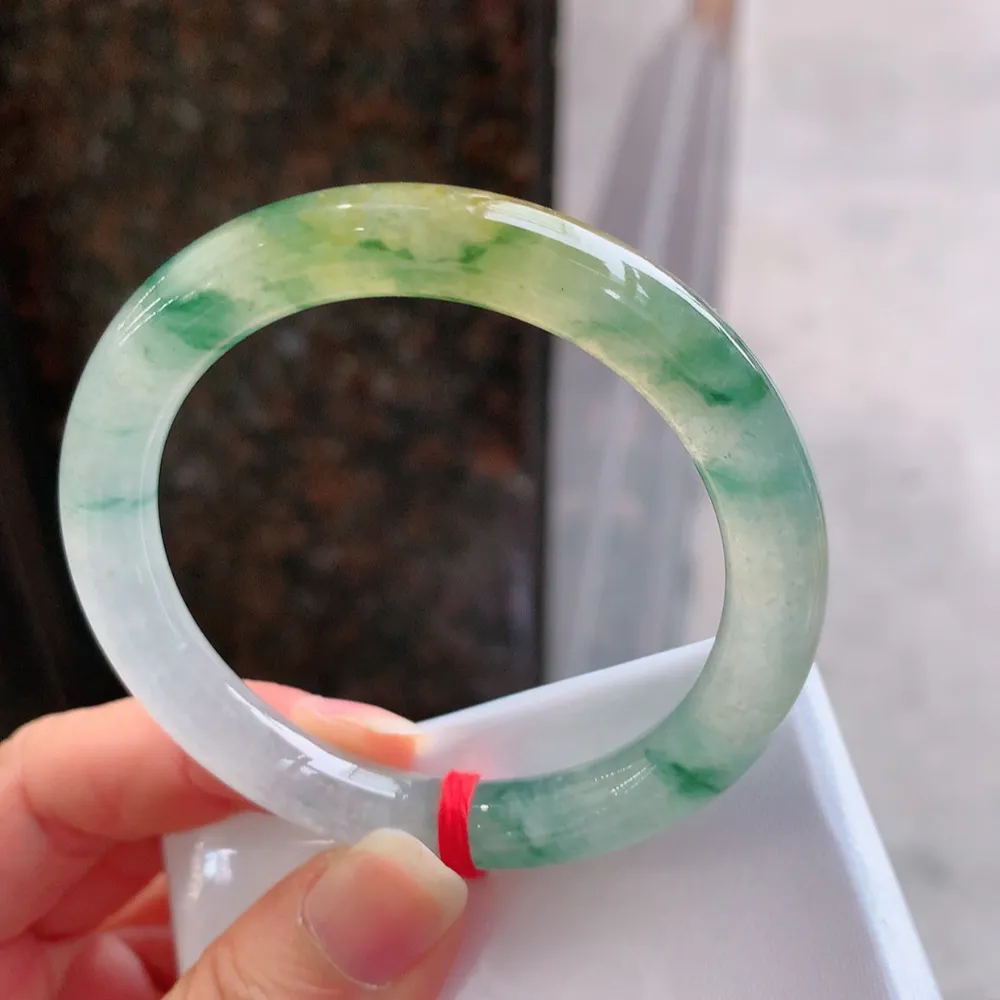 圆条高冰黄翡飘花 无瑕 尺寸:51.1/8.5/8.1 种色俱佳