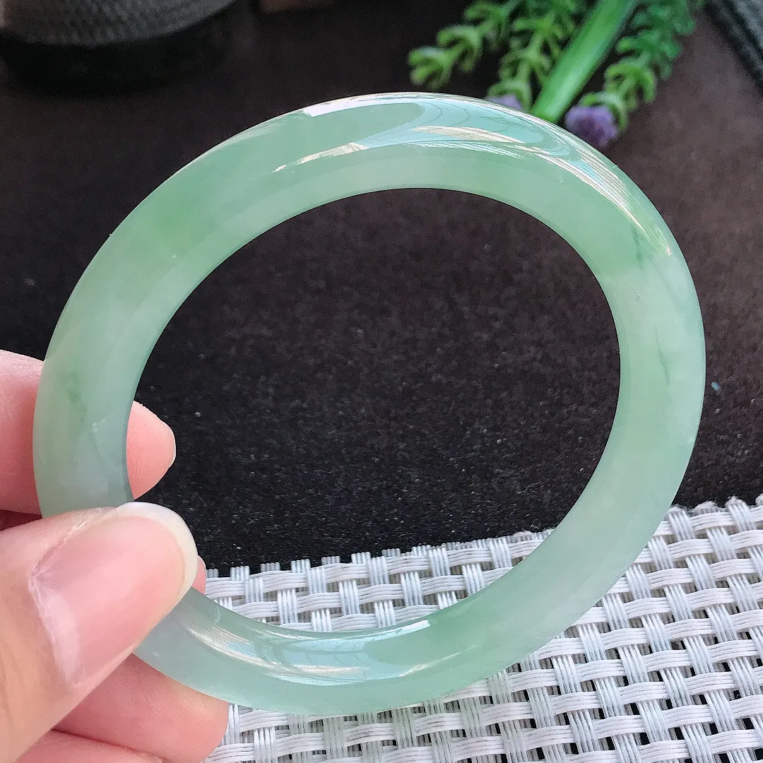 天然a货翡翠56/9.1老坑冰透果冻胶冰晴满绿圆条手镯玉手镯