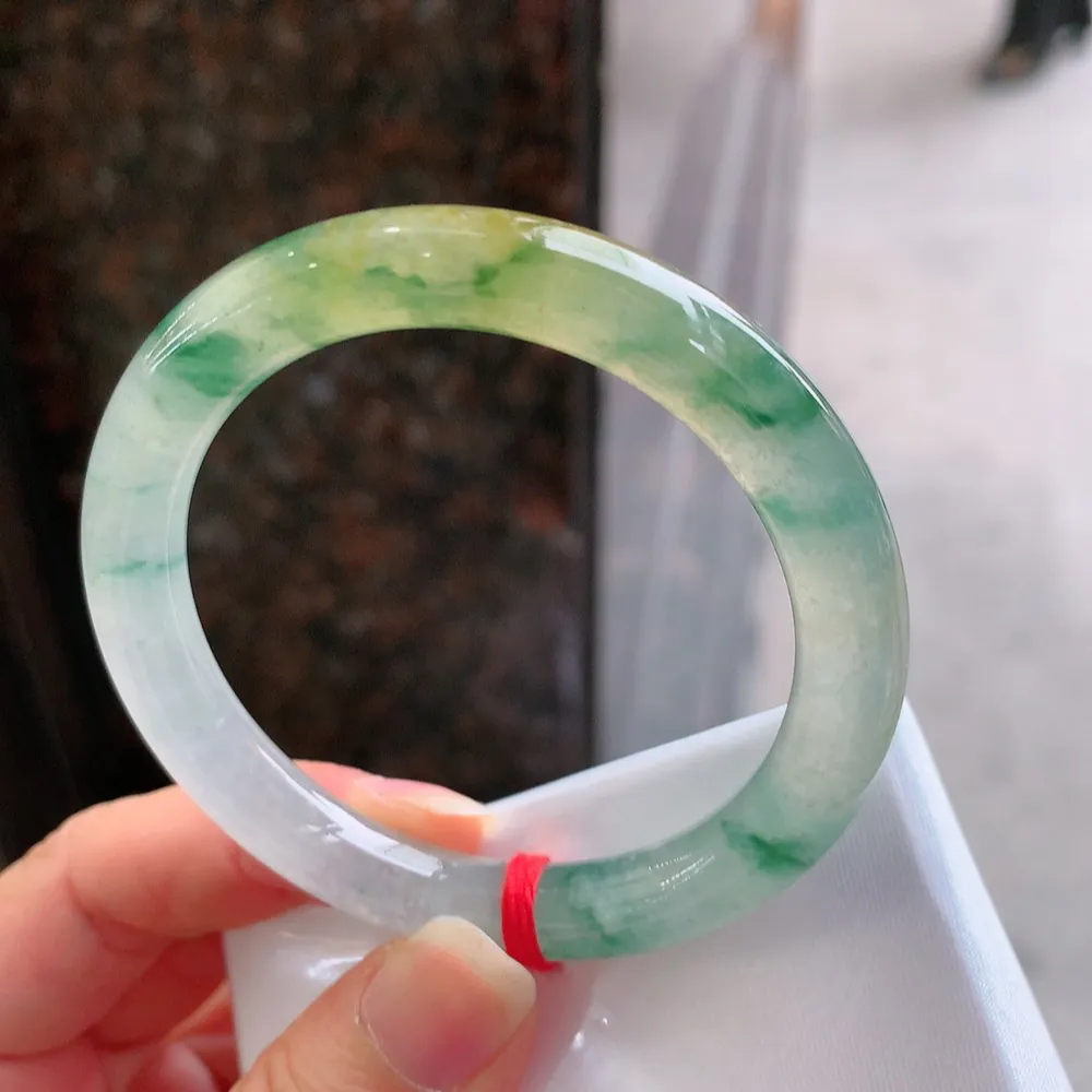 圆条高冰黄翡飘花 无瑕 尺寸:51.1/8.5/8.1 种色俱佳