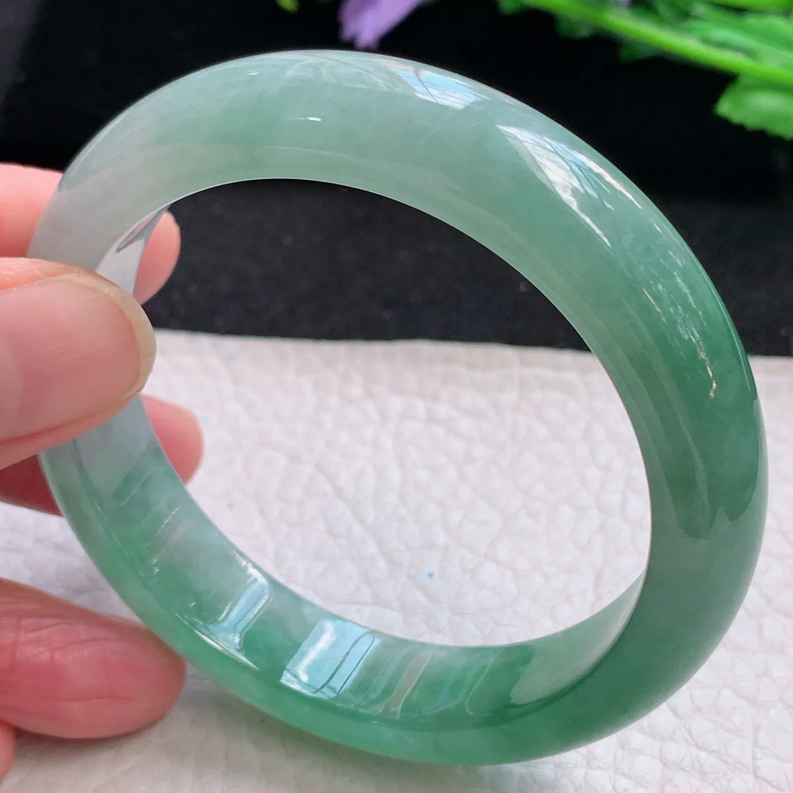 xh自然光54.5*13*8招财镯 缅甸翡翠冰胶半山水宽边玉手镯 平安镯