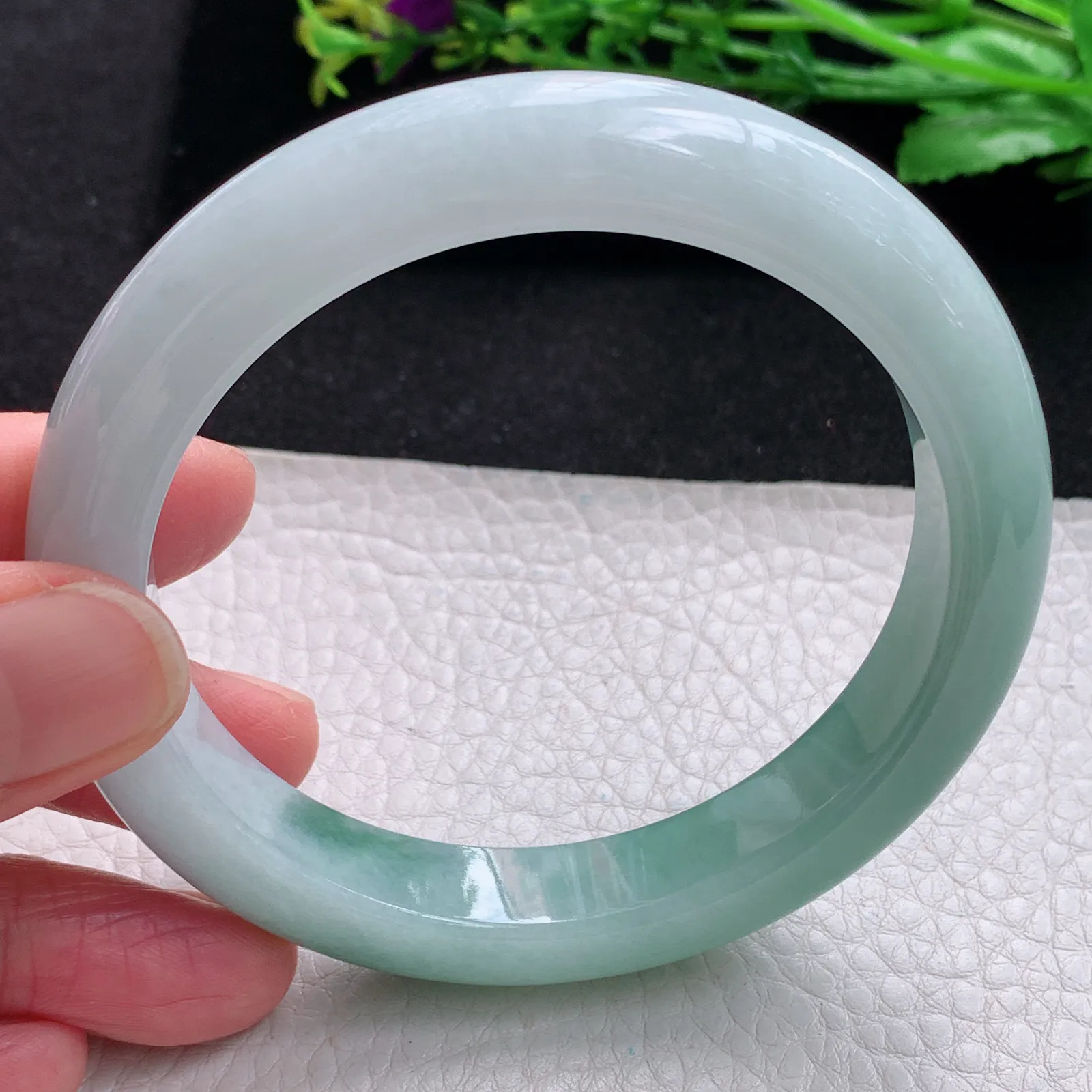 yh大圈口561*12*9平安镯 缅甸翡翠a货玉手镯飘花宽边珠宝玉手环