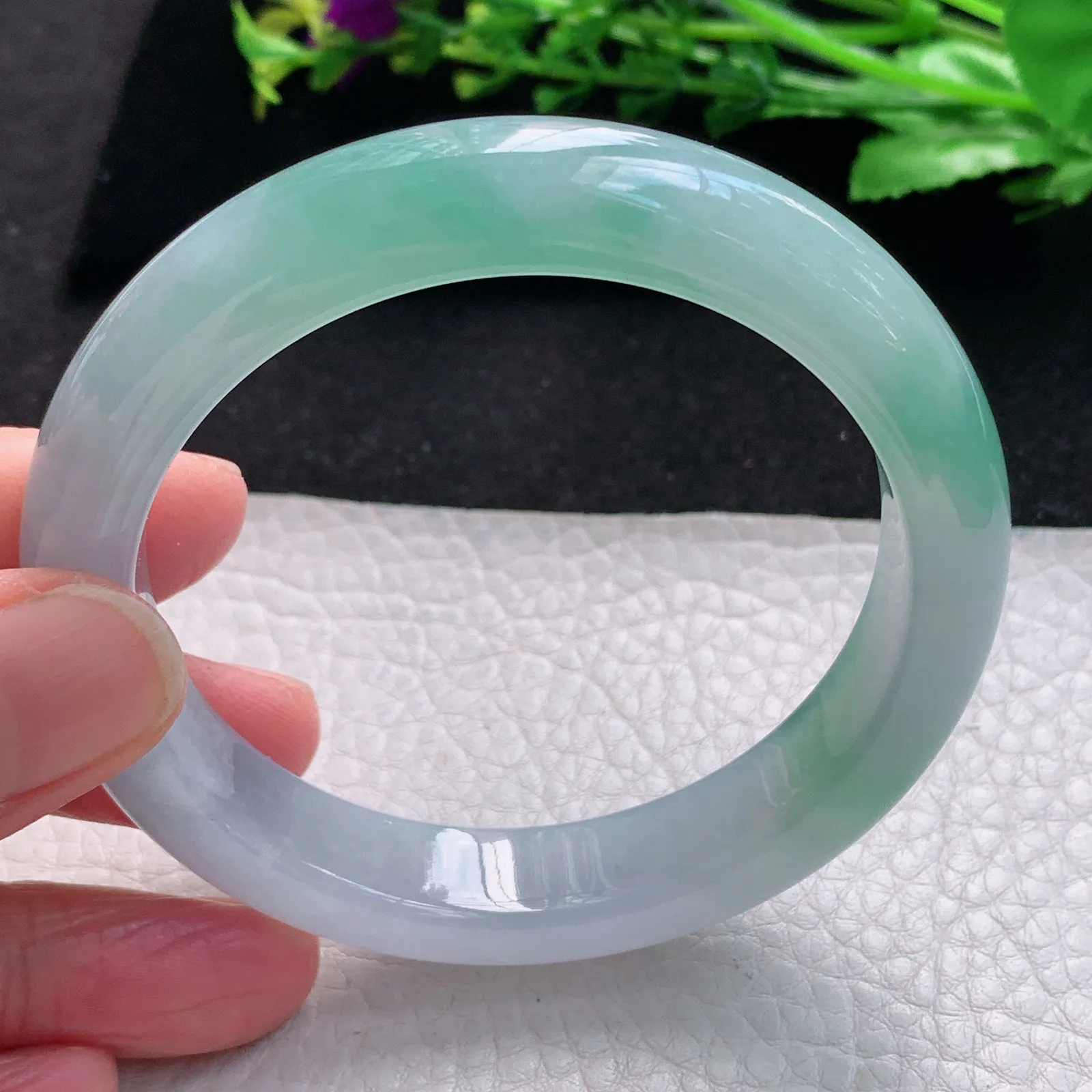 js自然光57*12.3*8.5平安镯 缅甸翡翠a货玉手镯飘胶飘花宽边珠宝玉手环