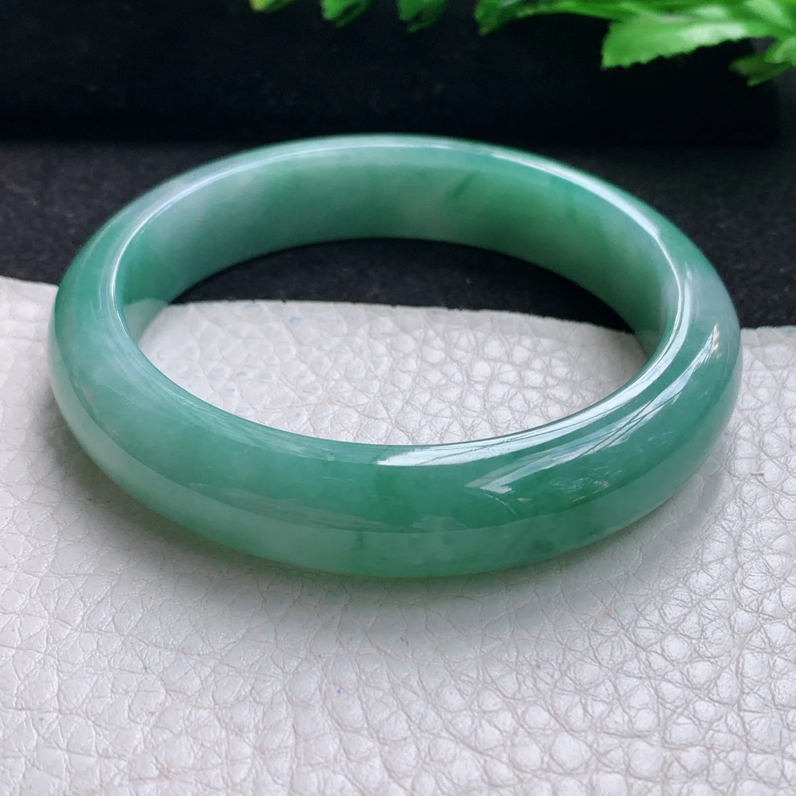 yh自然光55*12*8平安镯 缅甸翡翠a货玉手镯韵味宽边珠宝玉手环