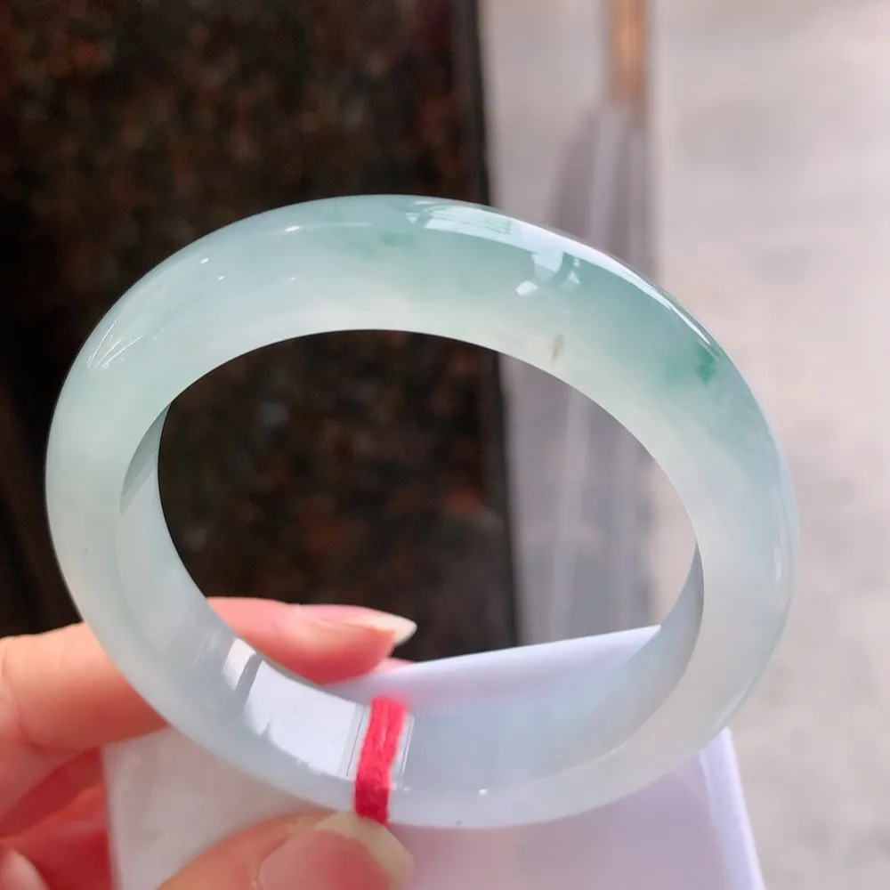 正圈冰玻飘花 无瑕 尺寸:54.1/12.7/8.7 花美 种水好🥰🥰