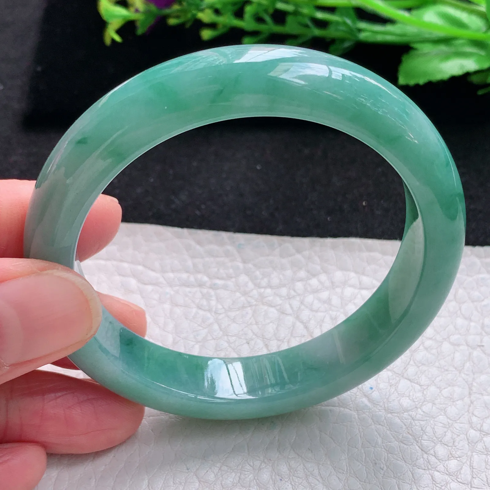 yh自然光55*12*8平安镯 缅甸翡翠a货玉手镯韵味宽边珠宝玉手环