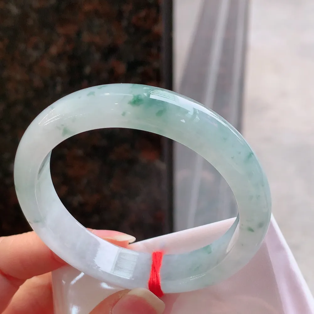 正圈冰飘花 无瑕 尺寸:56.1/12.6/8 花美