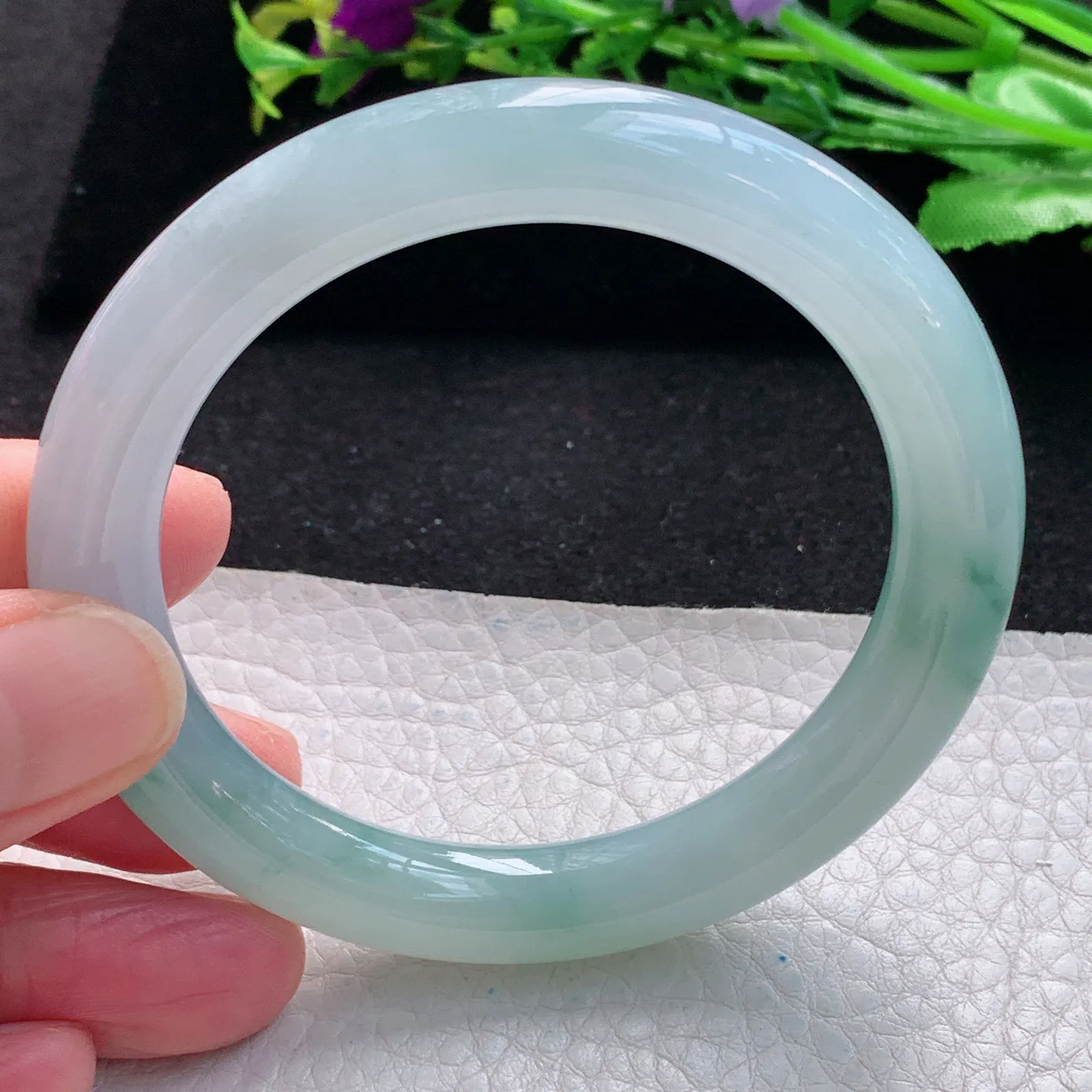 r自然光54.5*9.3美人镯 缅甸翡翠a货玉手镯冰飘花珠宝玉手环 叮当镯