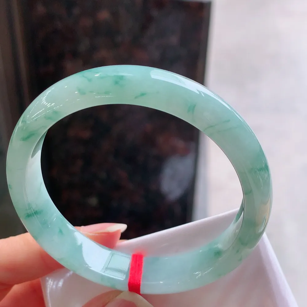 正圈冰蓝花 无瑕 尺寸:56.5/12.4/7.4 花美