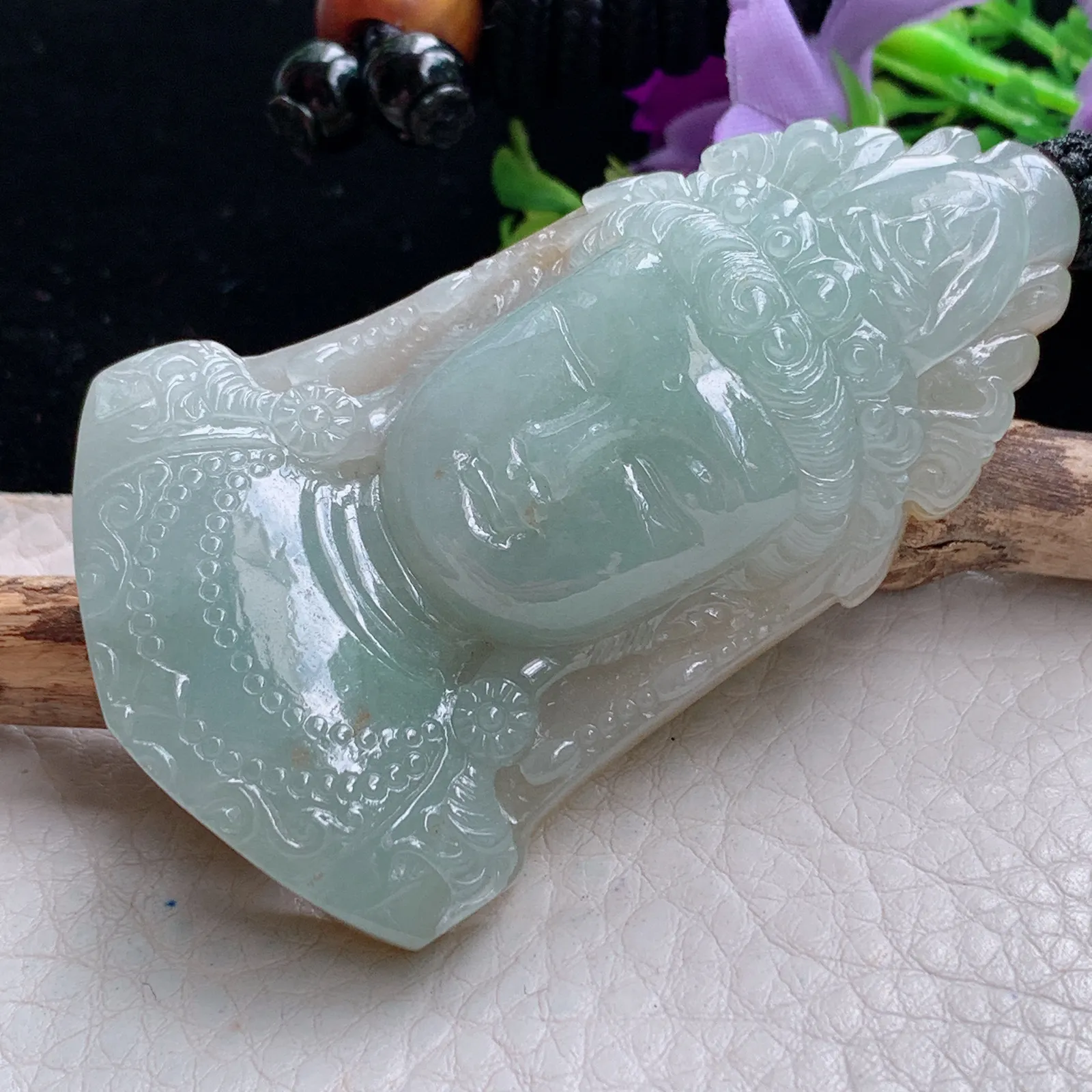 mut自然光66.8*40*14天然缅甸翡翠双彩大件观音首玉吊坠 玉挂件