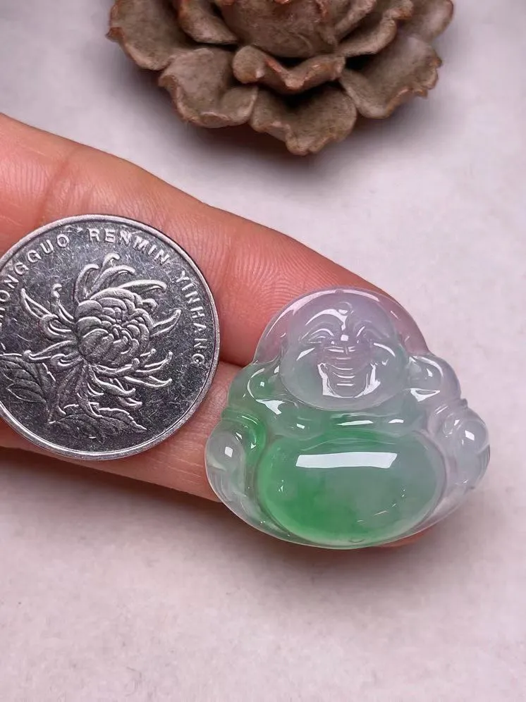 冰种飘绿【佛公】吊坠，种水好，玉质细腻 ，卖相好‘.
