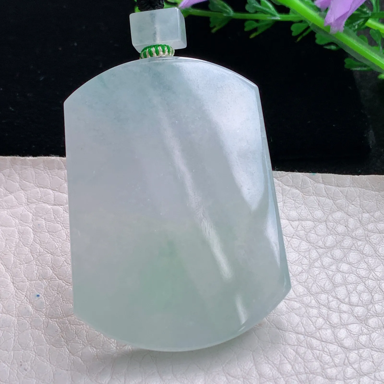 mut自然光52.8*39.5*6.5天然缅甸翡翠冰飘花平安无事牌玉吊坠 玉挂件