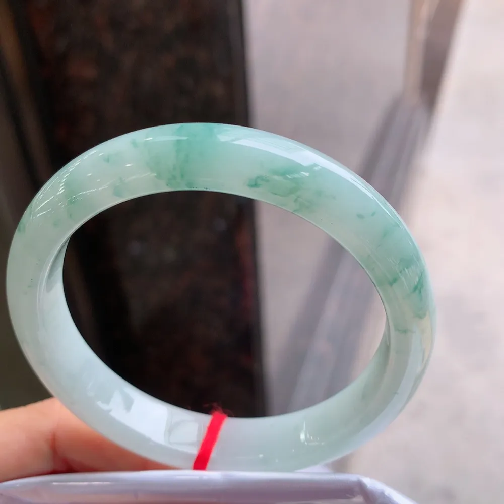 正圈冰飘花 无瑕 尺寸:57.3/12.3/8 花美