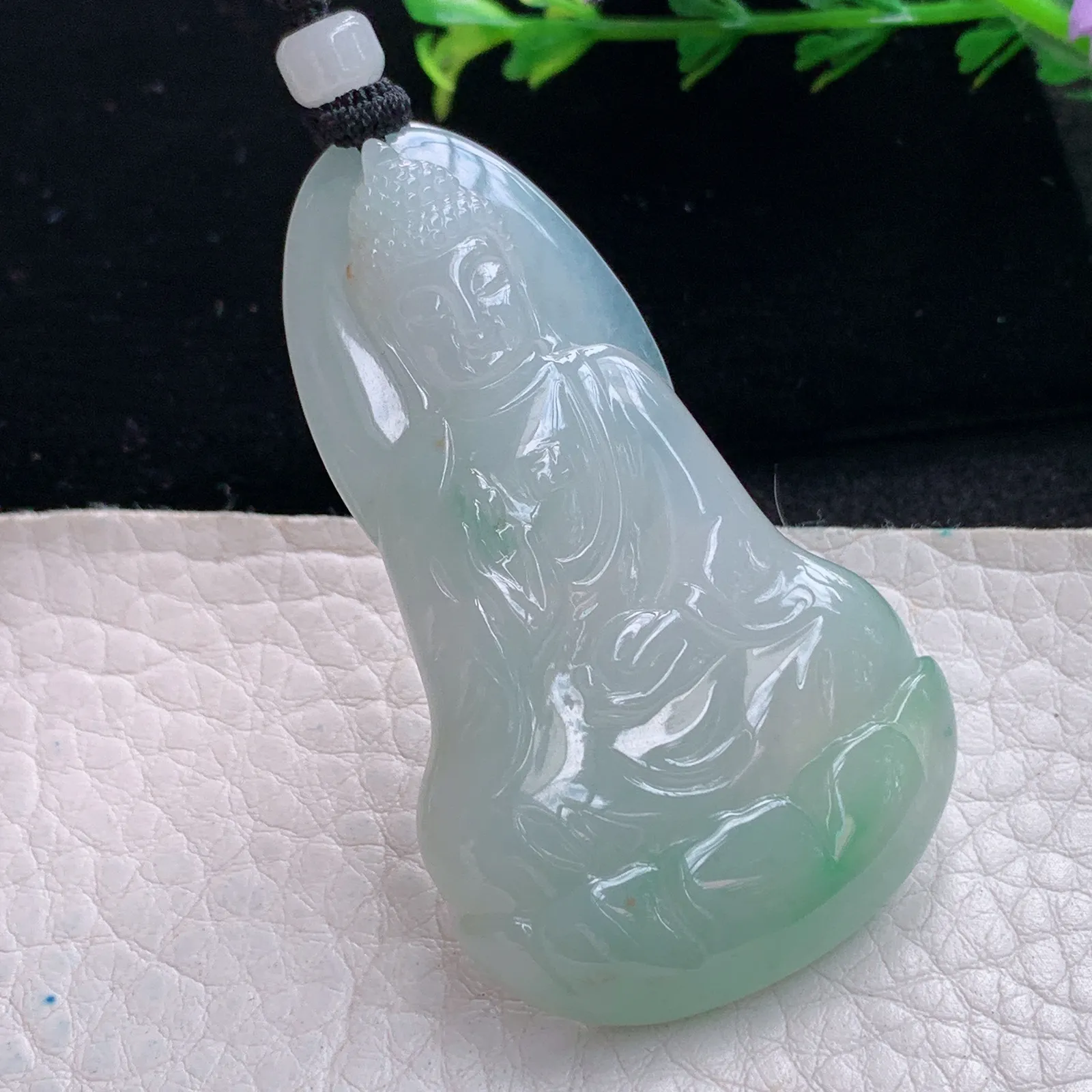 mut自然光55.5*32.3*5.7天然缅甸翡翠飘绿大日如来佛祖玉吊坠 玉挂件